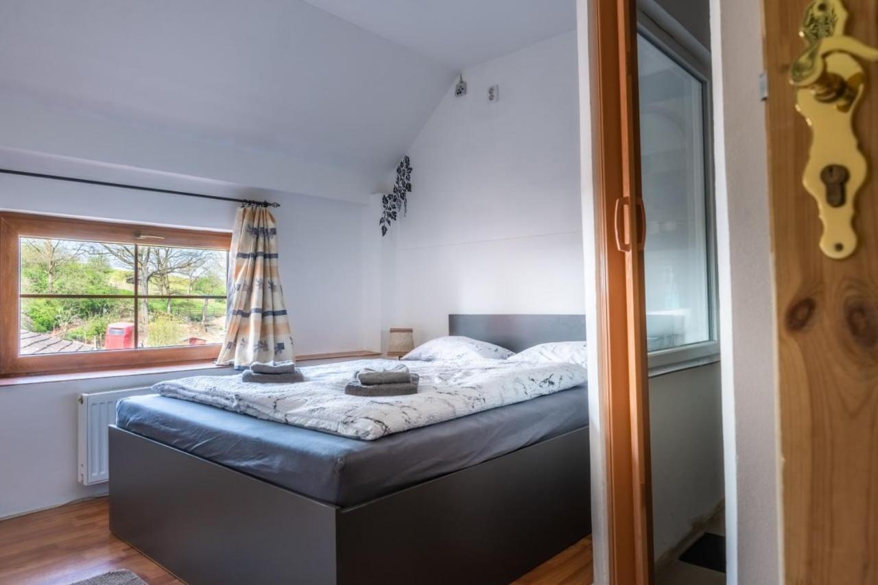 Ranc Cerveny Mlyn Villa Lisov  Buitenkant foto