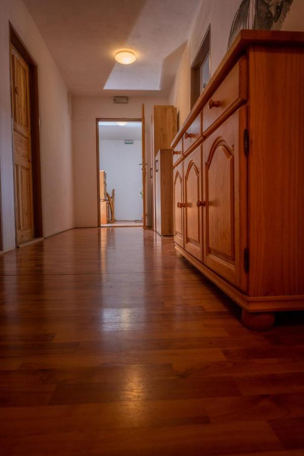 Ranc Cerveny Mlyn Villa Lisov  Buitenkant foto