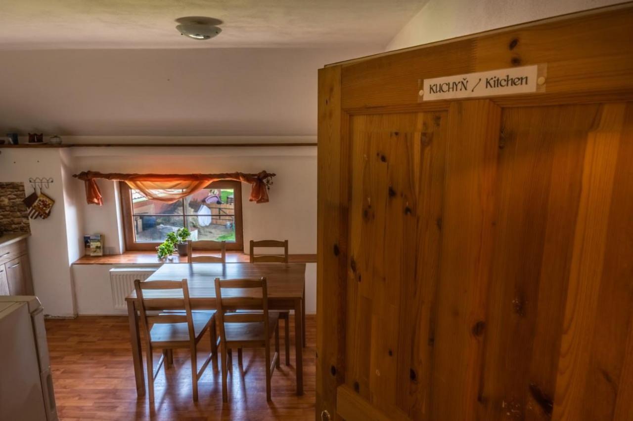 Ranc Cerveny Mlyn Villa Lisov  Buitenkant foto